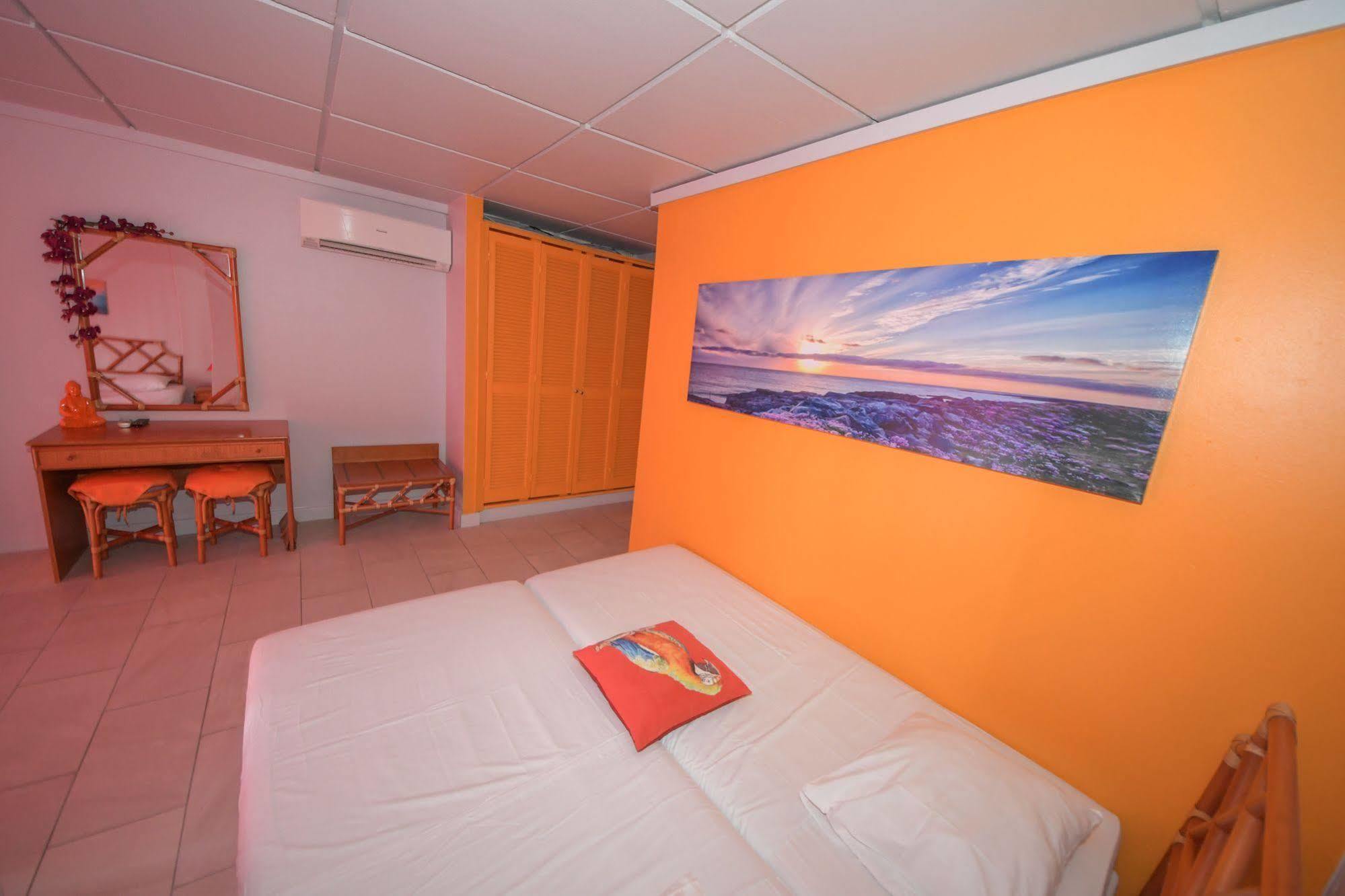 Hotel-Restaurant La Dunette แซ็งแตนน์ ภายนอก รูปภาพ